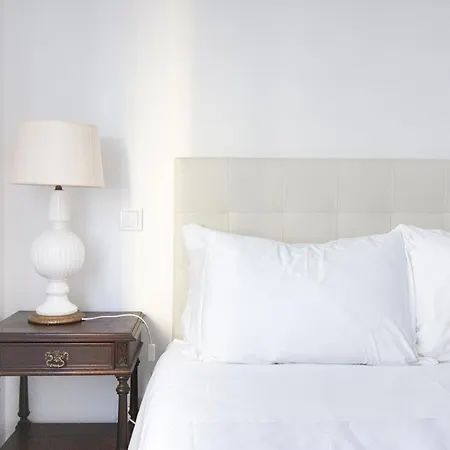 Corintia! A Charming In Center! Apartment *